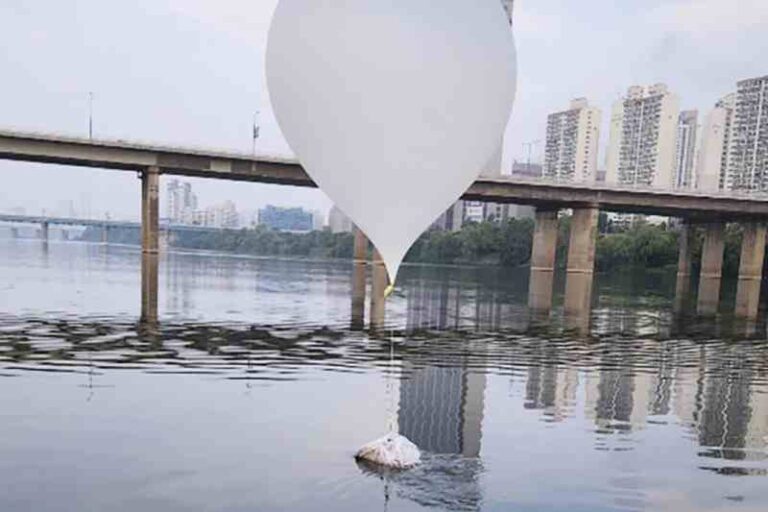 Balas Serangan Balon Sampah, Korea Selatan Aktifkan Loudspeaker dengan Siaran Propaganda ke Korea Utara