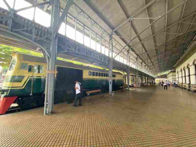 Kereta Pustaka Indonesia – Cerdaskan Bangsa di Usianya yang Senja