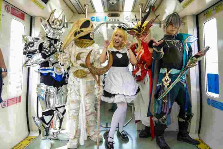 Peringati Satu Tahun Operasional, LRT Jabodebek Gelar Kompetisi e-Sport dan Cosplay