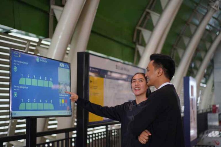 Informasi Real-time Kepadatan Trainset dan Stasiun, LRT Jabodebek Dilengkapi Crowd Detection System