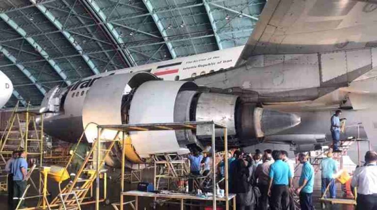 ‘Tanpa Izin’ dari Prinsipal, Iran Mampu Memproduksi Suku Cadang untuk Pesawat Airbus dan Boeing