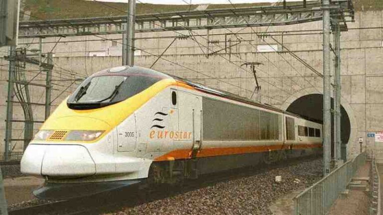 Hari Ini 33 Tahun Lalu, Kereta Cepat Eurostar Meluncur Hubungkan London, Paris dan Brussels