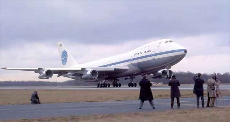 22 Januari 1970, Boeing 747 (Pan Am) Lakukan Penerbangan Perdana Komersial dari New York ke London