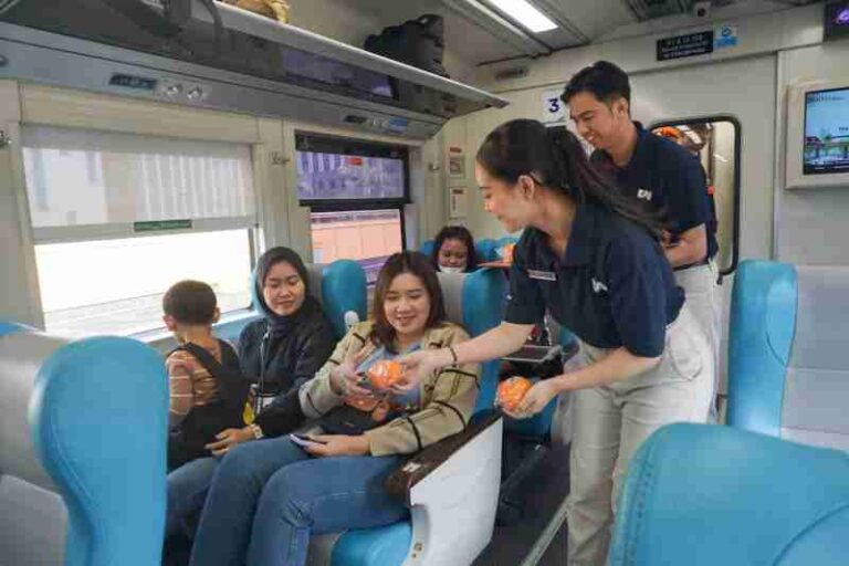 Besok Gapeka 2025 Berlaku, KAI Services Tingkatkan Pelayanan Kepada Penumpang