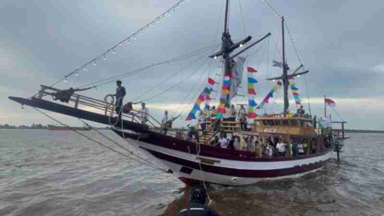 Gali Potensi Daerah Aliran Sungai Musi, Pemerintah Kalimantan Selatan Hadirkan Barito River Cruise