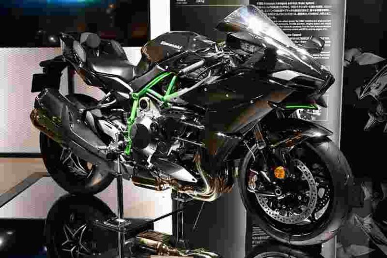 Bukan Bensin, Bukan Listrik, Kawasaki Meluncurkan “Ninja H2”, Sepeda Motor Next Generation dengan Mesin Hidrogen