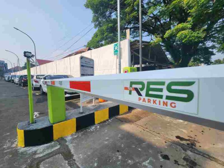 KAI Services Hadirkan Promo Tarif Parkir Motor di Stasiun Pasar Senen, Parkir Inap Rp20.000/Hari