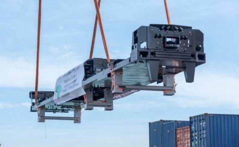 Berhasil Masuk Pasar Kereta Australia, INKA Ekspor 50 Unit Platform Lokomotif
