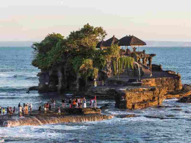 Ikuti Jejak Bhutan, Pajak Pariwisata Harian Bisa Diberlakukan di Bali Bagi Pelancong Asing