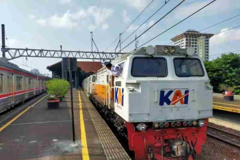 Merasakan Manfaat ‘Tarsus’ Kereta Api dengan Harga yang Sangat Terjangkau