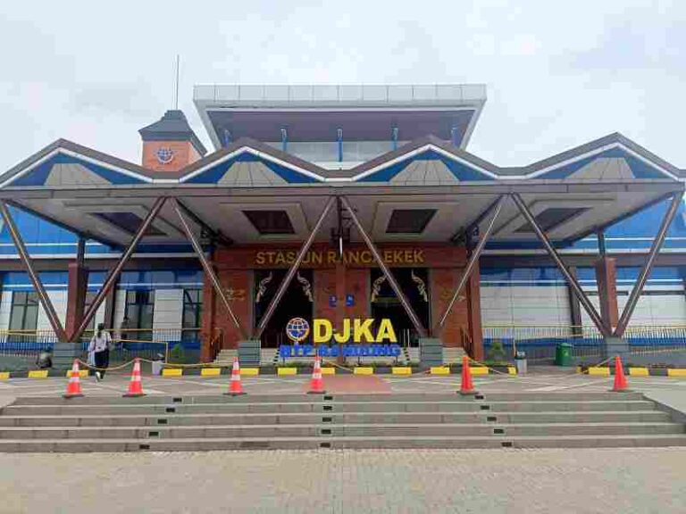 Stasiun Rancaekek, Awal Mula Jalur Cabang Menuju Jembatan Cincin Hingga Tanjungsari