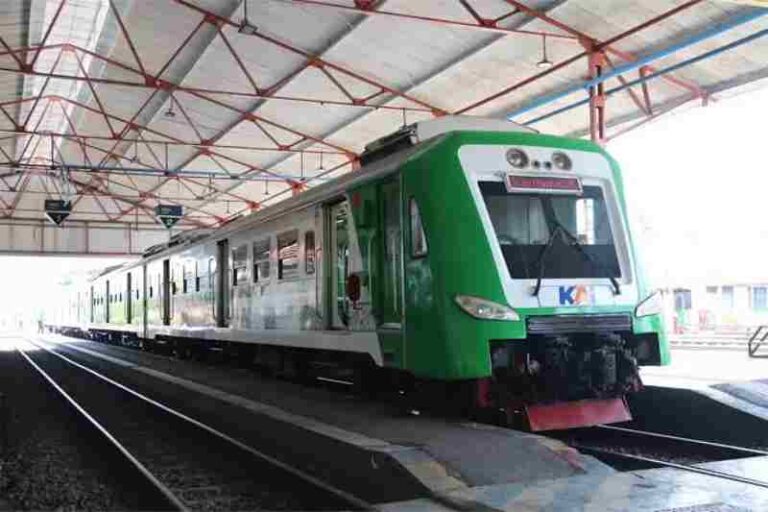 Penumpang KA BIAS Nantinya Bisa Naik dari Stasiun Caruban, Berikut Penjelasannya