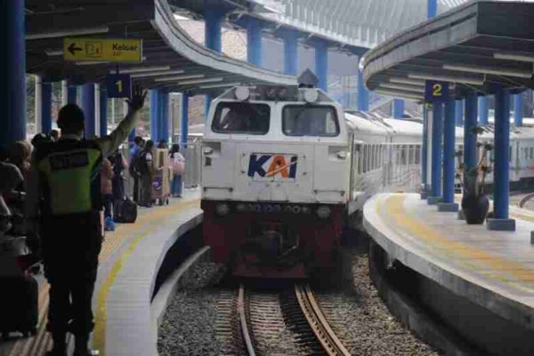 Wajib Tahu! Mulai 18 Juni KA Pangrango Tidak Lagi Berangkat dan Tiba di Stasiun Bogor