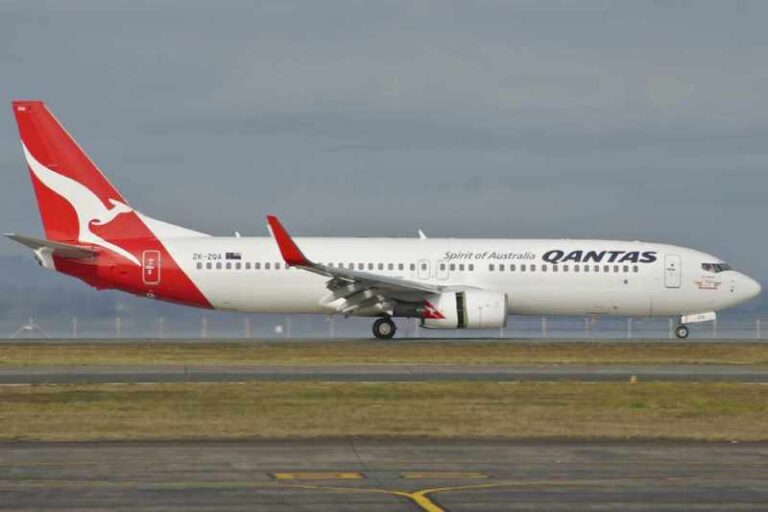 Dalam Masa Pelatihan, Kopilot Qantas QF804 Tiba-tiba Pingsan Sesaat Setelah Pendaratan di Sydney