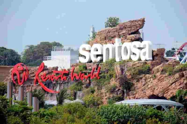 Selama Bulan Agustus, Penumpang Transit di Bandara Changi Dapat Mengikuti Tur Gratis ke Pulau Sentosa, Ini Syaratnya!