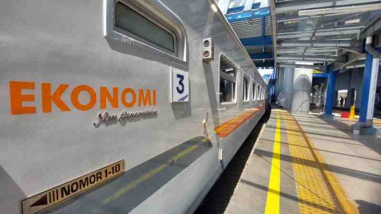 KA Pasundan Resmi Pakai Rangkaian Baru. Ini Daftar Lengkap Kereta Api yang Gunakan Ekonomi New Generation
