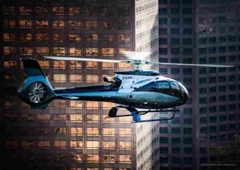 NOT A HOTEL Jadi Pembeli Helikopter Airbus ACH130 Aston Martin Edition Pertama di Jepang