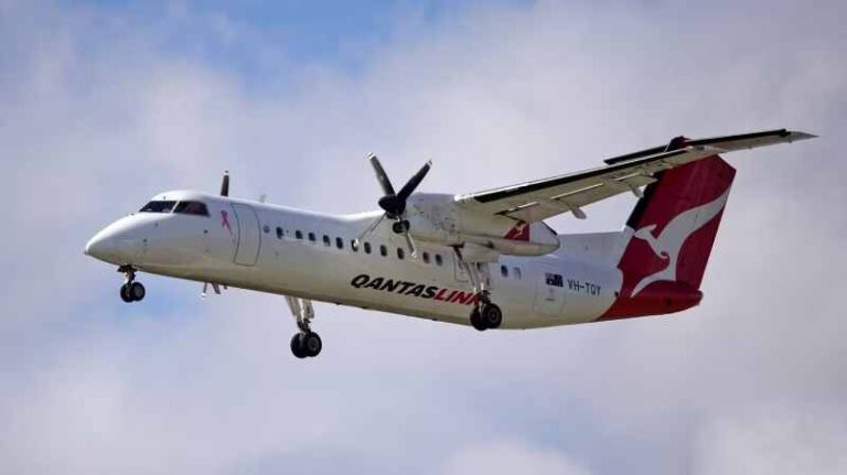 Beroperasi 25 Tahun, QantasLink Resmi Pensiunkan Pesawat Terakhir  De Havilland Canada Dash 8 Q300 Beroperasi 25 Tahun, QantasLink Resmi Pensiunkan Pesawat Terakhir  De Havilland Canada Dash 8 Q300