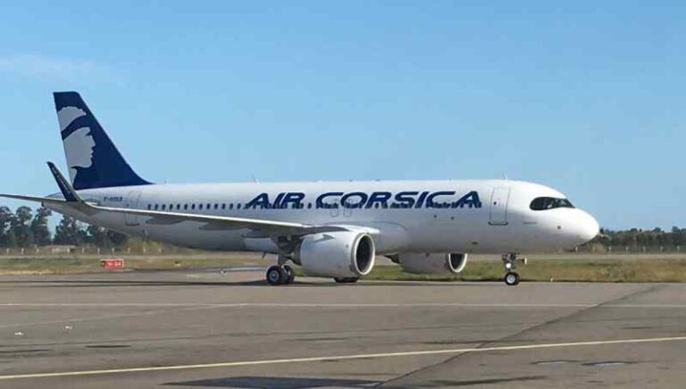 Petugas ATC Tertidur, Airbus A320 Air Corsica Terpaksa Terbang Berputar-putar di Udara Selama 1 Jam Petugas ATC Tertidur, Airbus A320 Air Corsica Terpaksa Terbang Berputar-putar di Udara Selama 1 Jam