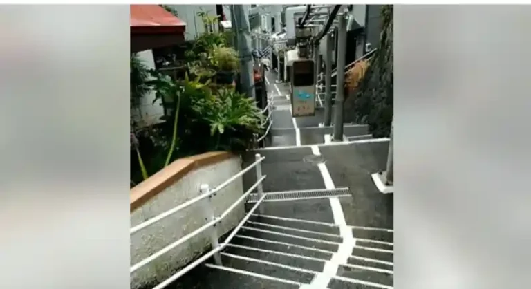 Nagasaki Mudahkan Mobilitas Lansia dengan Kereta Lereng atau Slope Car