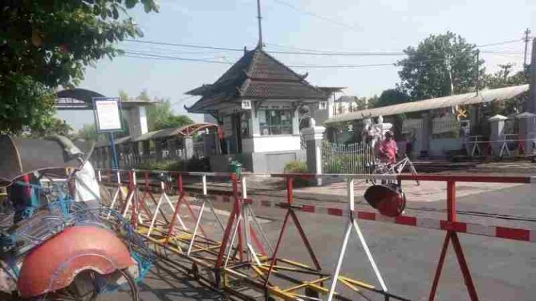 Palang Pintu Malioboro: Unik, Langka dan Satu-satunya yang Tersisa Aktif Hingga Kini