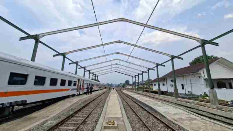 Wajah Baru Stasiun Purwakarta, Akhirnya Segera Dilengkapi Kanopi