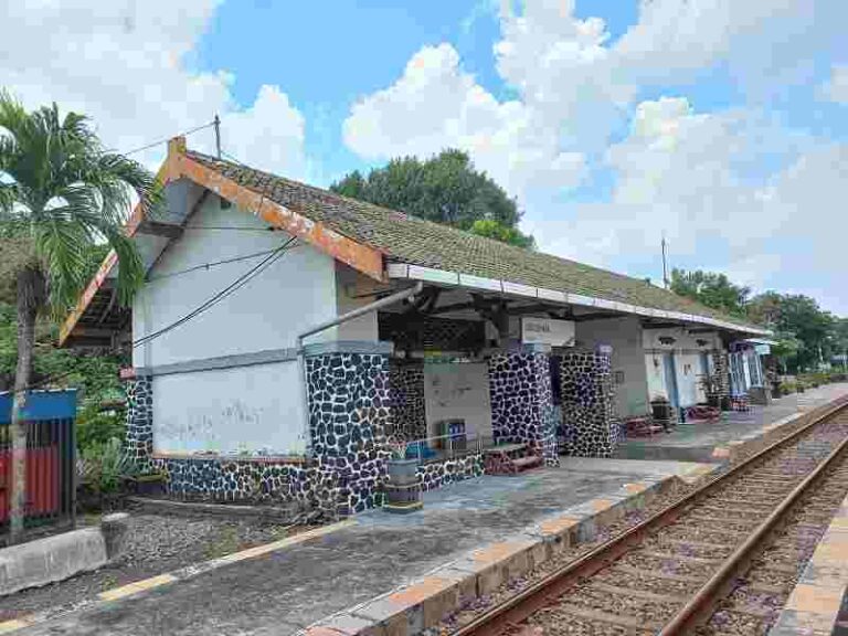 Meski Tak Layani Penumpang, Stasiun Susuhan dan Minggiran Punya Sejarah Menarik