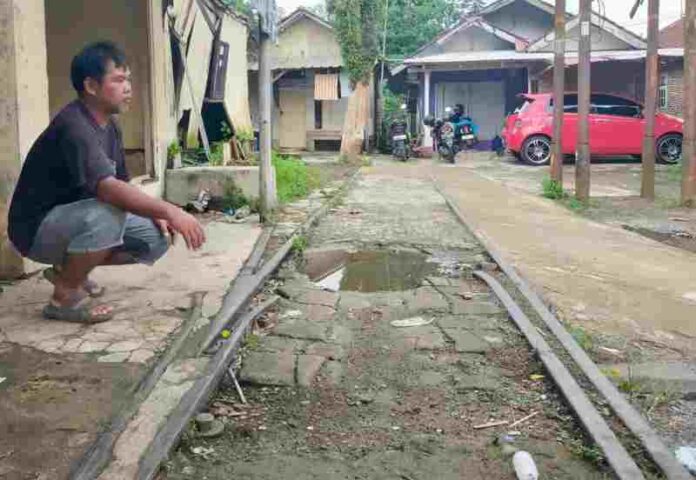 reaktivasi-kereta-api-rangkasbitung-labuan-tinggal-menunggu-waktu-04022025-204103 (1)