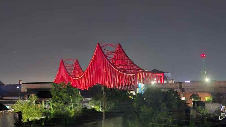 Lagi, Uji Coba Jembatan Simpang Joglo Libatkan Belasan Lokomotif