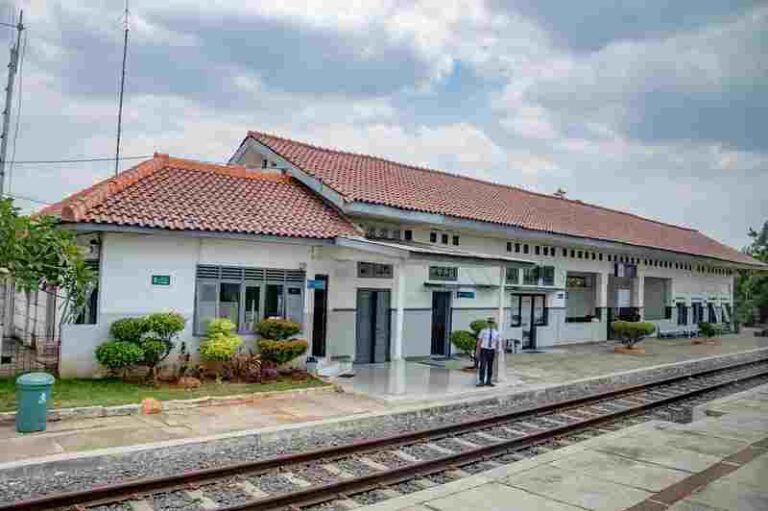 Bukan di Kota Tangerang, Sejarah Ciledug Ternyata Miliki Dua Bangunan Stasiun yang Berbeda