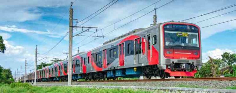 Siap-siap Jalur Cikarang Bakal Dilintasi KRL Baru, Begini Penjelasannya