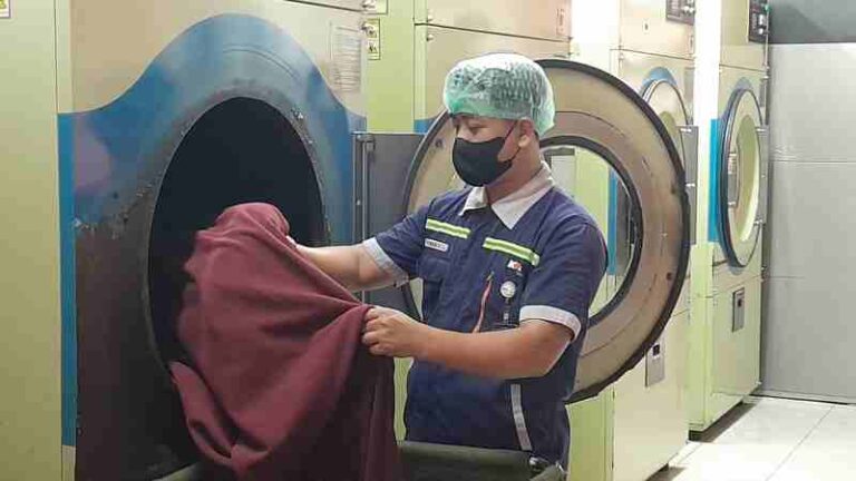 Selimut di Kereta Api Ternyata Dikelola Higienis dengan Standar Tinggi