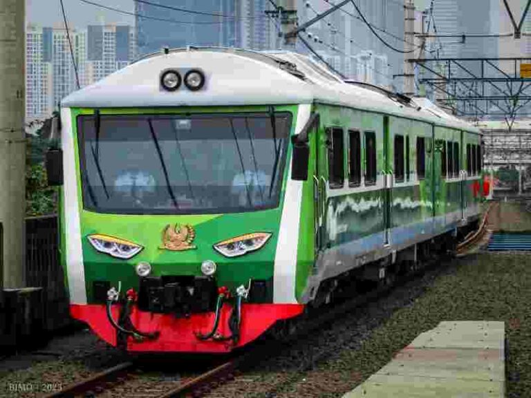 Sambut Libur Nataru 2025/2026 Kereta Inspeksi ‘Turun Gunung’ Amankan Jalur di Pulau Jawa