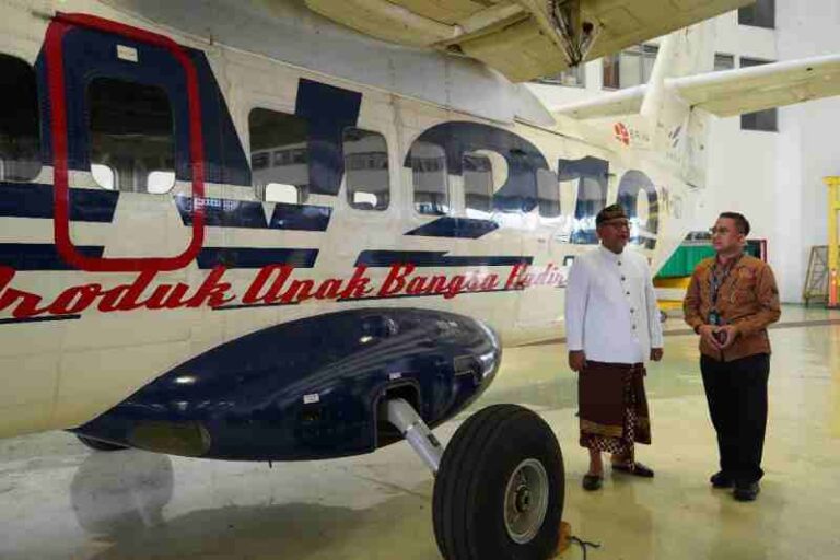 PTDI dan PT BIBU Panji Sakti Tanda Tangani MoU Pengadaan 3 Unit Pesawat N219 Konfigurasi Kargo