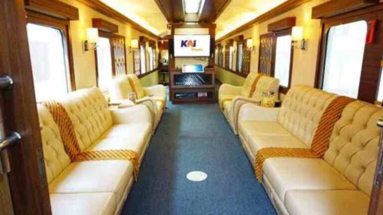 Ingin Merasakan Kereta Wisata saat Libur Nataru? Simak Daftarnya