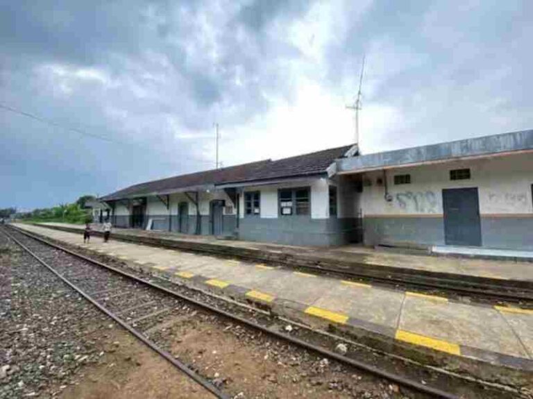 Ini Alasan Jalur KA Cianjur – Bandung tak Kunjung di Reaktivasi, Ternyata Begini Solusinya