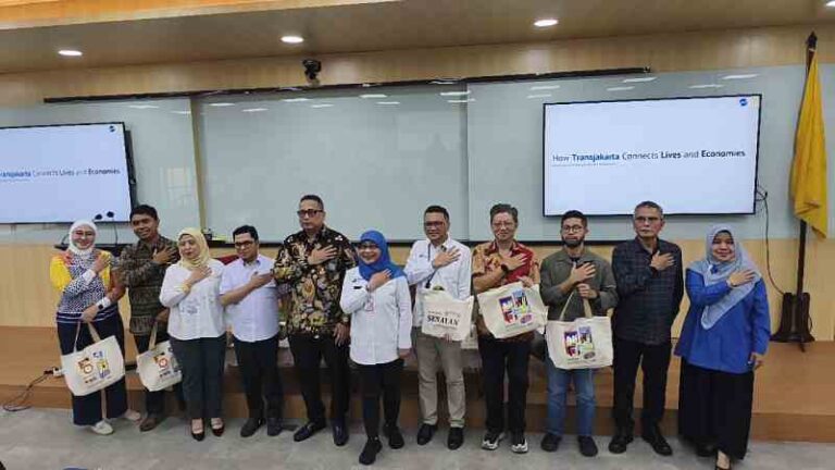Ketua Komisi B Apresiasi Capaian Transjakarta, Dorong Tiga Hal Ini Demi Penumpang