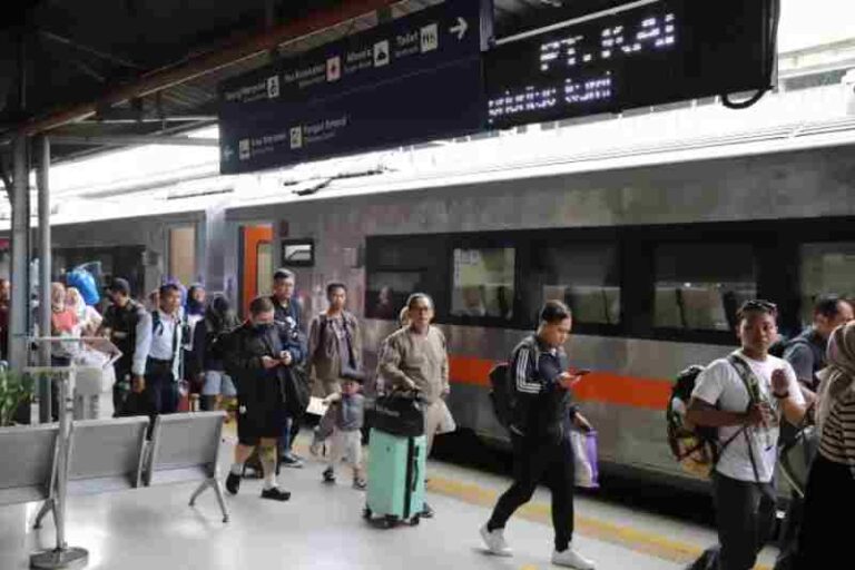 Masih Ada Long Weekend, Kereta Api Tambahan Lebaran Diperpanjang Hingga 5 April 2026