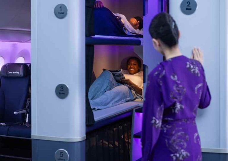 Revolusi Kursi Ekonomi: Air New Zealand Siap Luncurkan ‘Kasur Gantung’ Skynest di Rute Ultra Jauh