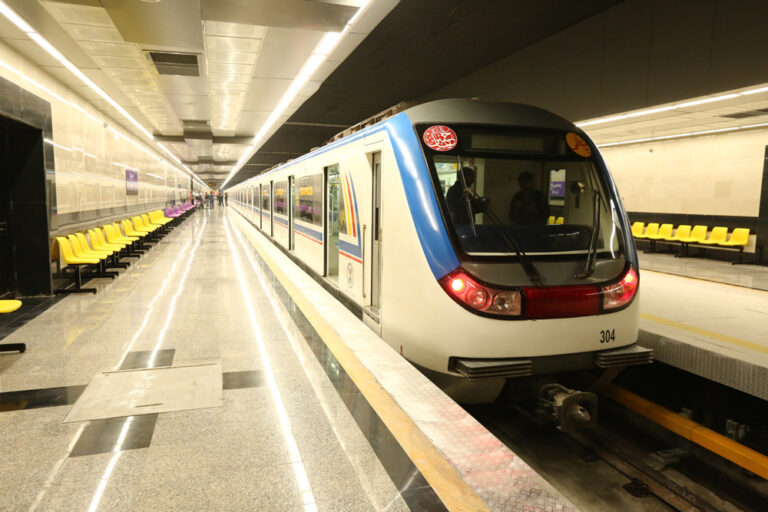 Metro Tehran: Dari Jalur Transportasi Jadi Bunker Perlindungan Saat Perang