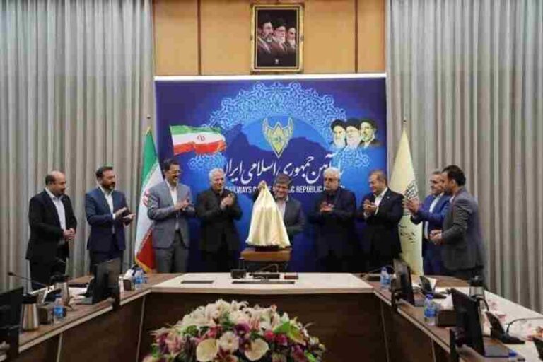 Jaga Warisan Sejarah, Iran Siapkan Lima Museum Kereta Api Nasional dan Desa Wisata Rel