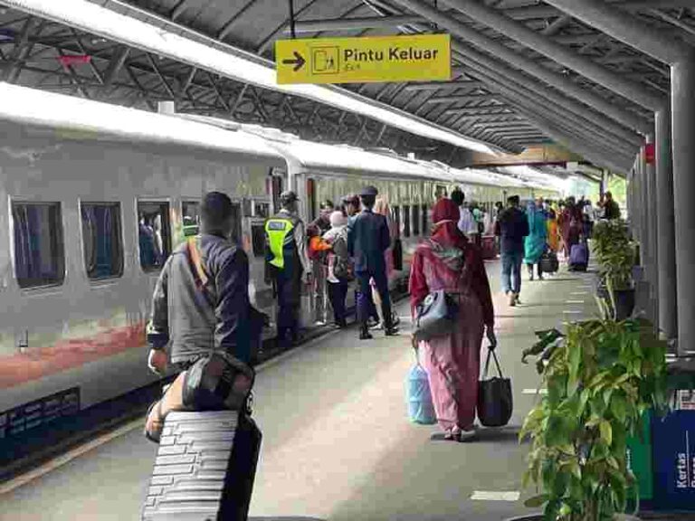 Ternyata Begini Cara Dapat Tiket Kereta Api Murah ke Yogya? Yuk, Simak Tipsnya