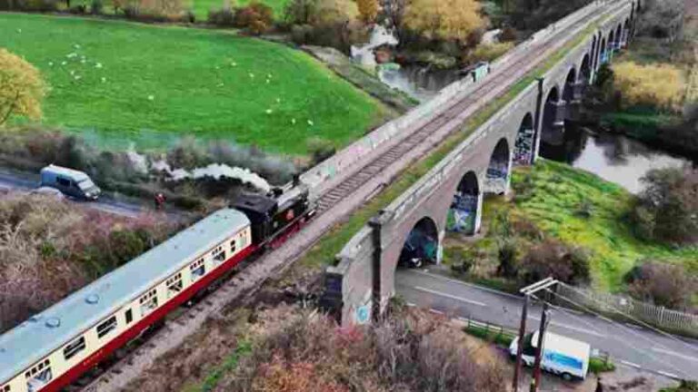 Dipicu Antusiasme Flying Scotsman, Jalur Kereta Wisata Inggris Galang Dana Restorasi Viaduk Stanford yang Bersejarah