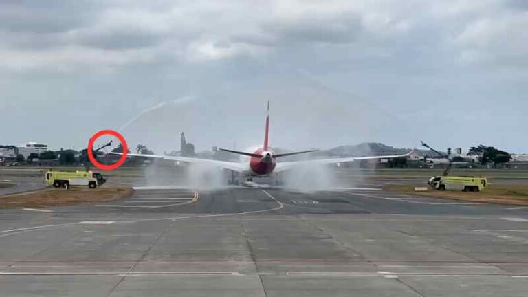 Airbus A350 Iberia Rusak Akibat Benturan Truk Damkar Saat ‘Water Salute’